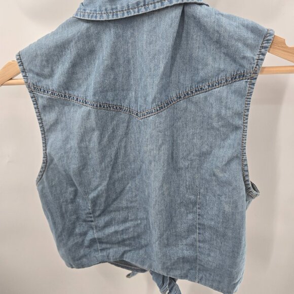 Forever 21 Blue 100% Cotton Denim Snap Pearl Tie Front Vest Medium - Picture 2 of 15